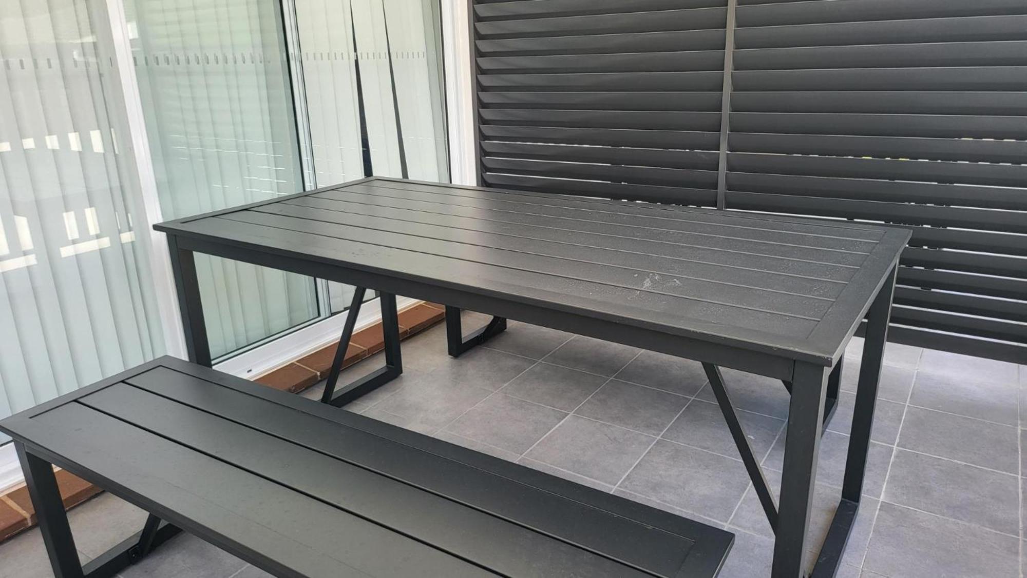 Husky 19 Beautifully Appointed Apartments - Great Location - In The Heart Of Husky Huskisson Exterior photo
